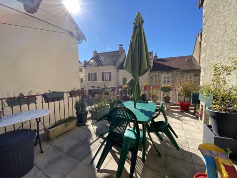 Belle maison en pierre 90 m2, au calme, avec belle terrasse et terrain loisir, Plombières-Lès-Dijon, Dijon, ARYA Immobilier