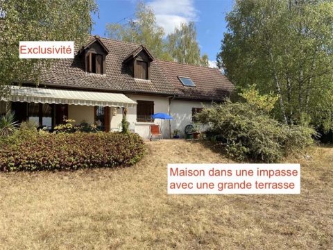 Charmante maison avec grande terrasse au calme, Dijon, ARYA Immobilier