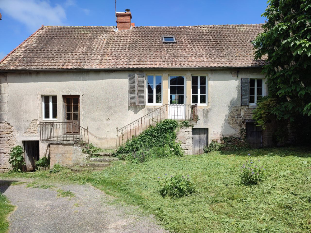 Très jolie maison ancienne bourguignonne