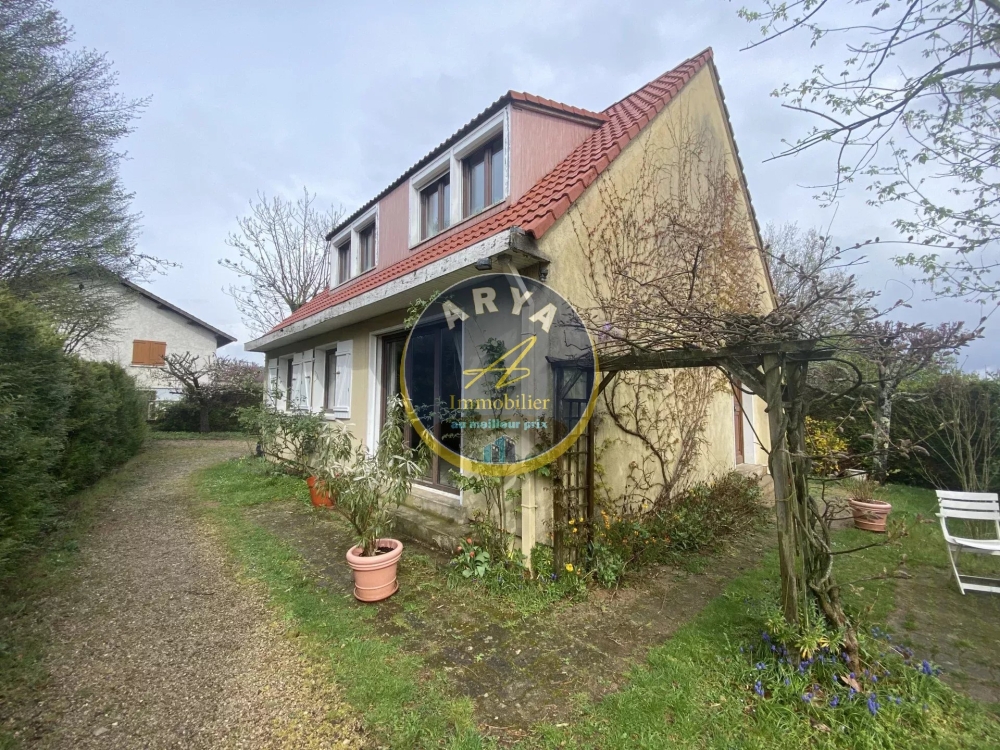 Maison au calme à Talant, 4 chambres dont une au rez-de-chaussée, garage et beau jardin, ARYA Immobilier, estimation gratuite sous 48 h 