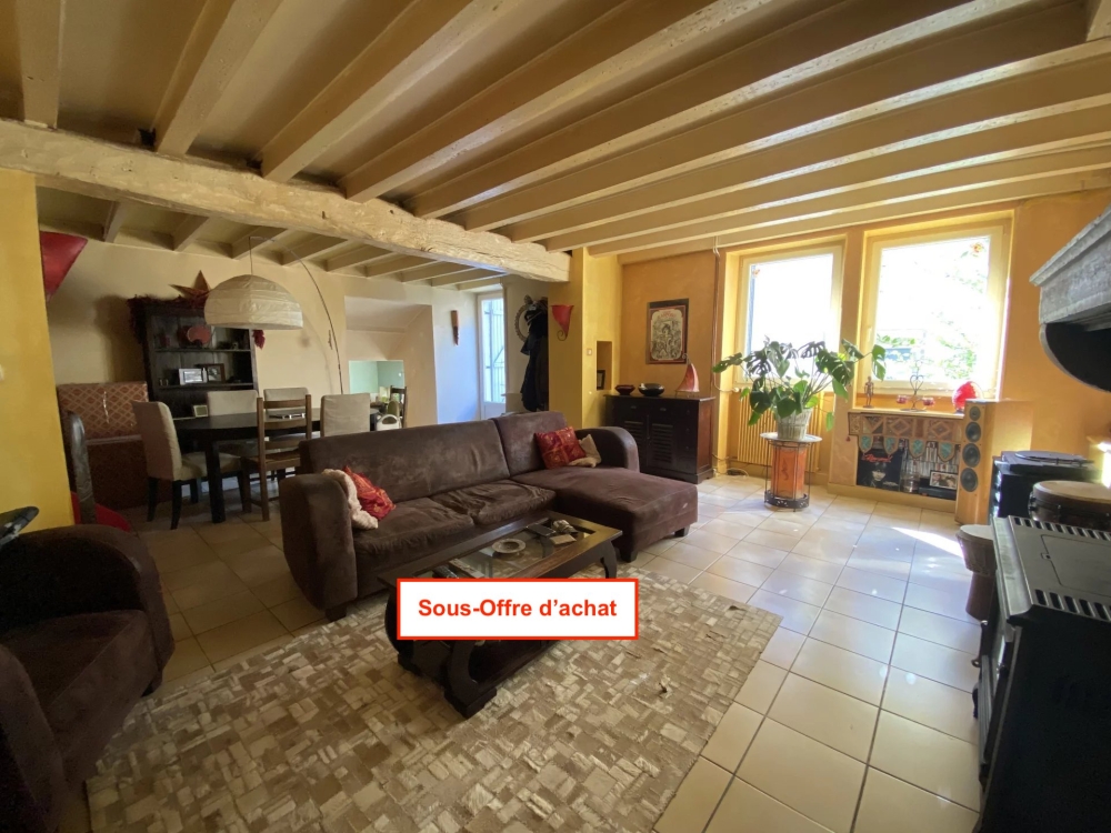 Maison en pierre trois chambres avec cachet de l'ancien et jardin , à Fleurey-sur-Ouche, Dijon, ARYA Immobilier