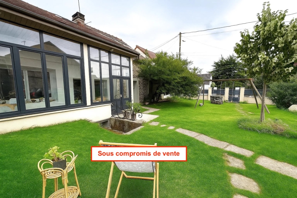 Belle maison 163 m2 en pierre alliant charme et modernité, quatre chambres, grand garage, beau terrain clos de 930m2, à Lantenay, ARYA IMMOBILIER, estimation gratuite sous 48h