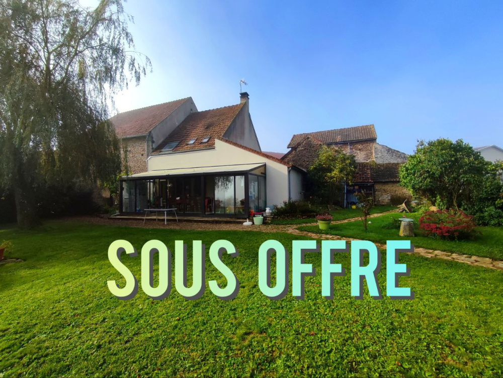 Belle maison en pierre avec de grandes dépendances, Dijon, ARYA Immobilier