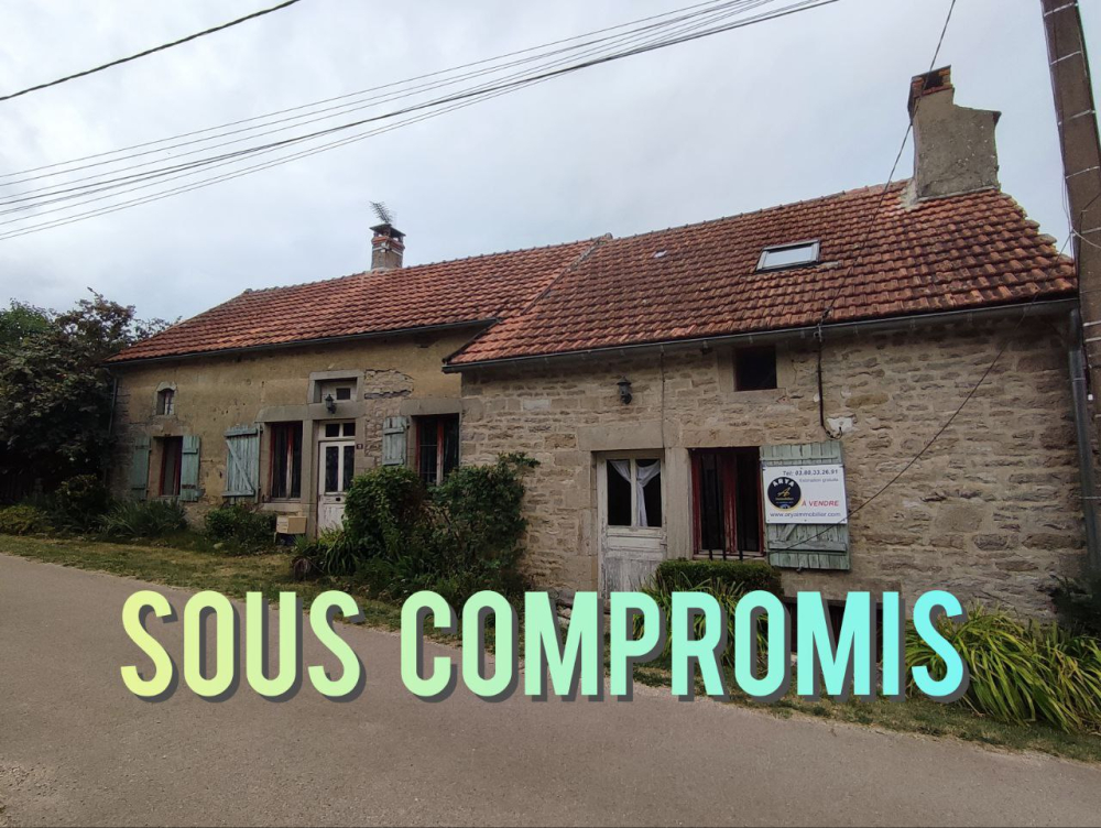 Authentique maison de village à Civry en montagne , Dijon, ARYA Immobilier