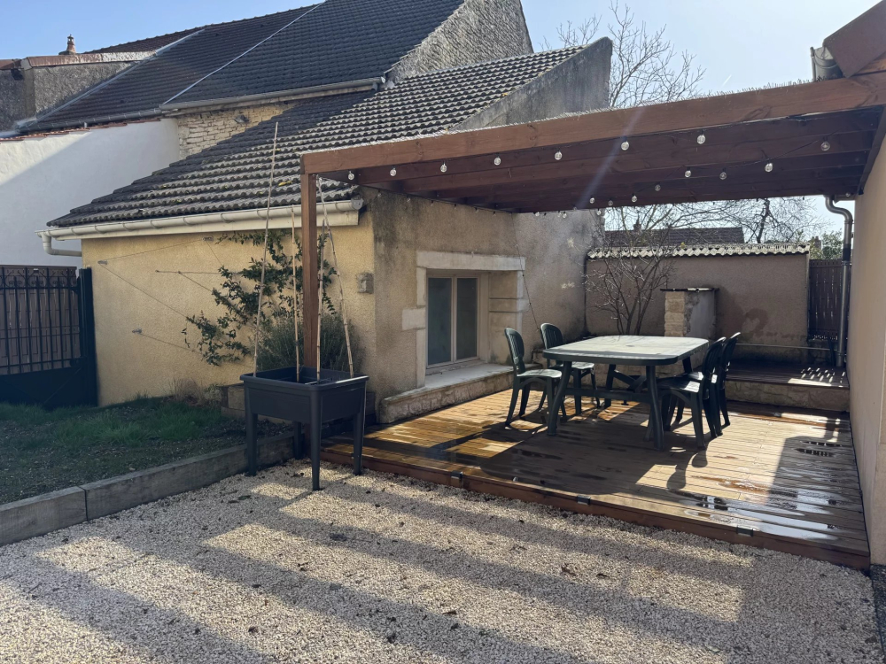 Maison en pierre – 2 chambres – jardin – garage – dépendances – proche Dijon – gare TER, ARYA Immobilier, estimation gratuite sous 48H