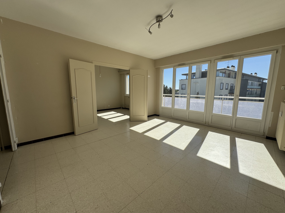 DIJON – QUARTIER MONTCHAPET | APPARTEMENT 51,87 M² AVEC BALCON, CAVE, GRENIER ET PARKING FERMÉ ARYA IMMOBILIER estimation gratuite de votre bien appartement, maison, terrain, immeuble, grange, local, etc. 