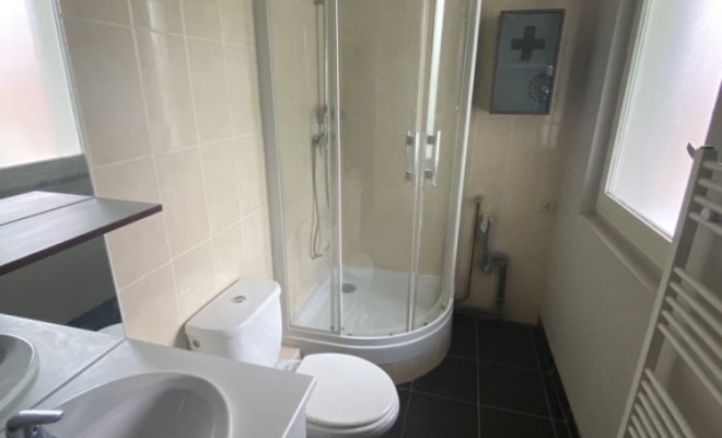 RECEMMENT VENDU : Appartement type 2 rénové proche place Darcy au CENTRE-VILLE DE DIJON, Dijon, ARYA Immobilier