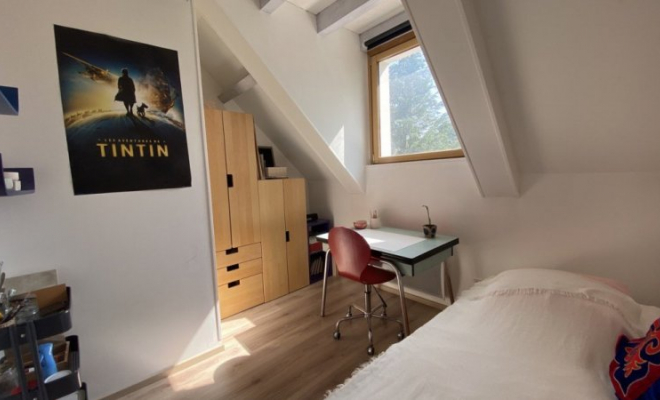 Maison spacieuse avec cinq chambres, au calme à Asnières-Lès-Dijon, terrasses sans vis à vis, jardin arboré et garage, Dijon, ARYA Immobilier