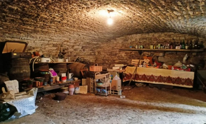 Belle maison de caractère, de beaux volumes, des dépendances, au calme à VEUVEY-SUR-OUCHE, Dijon, ARYA Immobilier