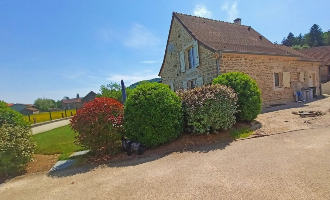 Belle maison rénovée alliant charme de l'ancien et modernité, au calme, Dijon, ARYA Immobilier