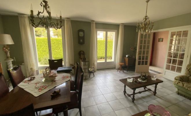Vente maison de plain-pied avec trois chambres, garage et jardin BARBIREY-SUR-OUCHE, Dijon, ARYA Immobilier