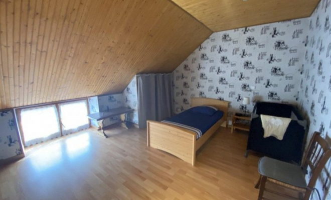Charmante maison en pierre avec quatre chambres, grand balcon et garage, Fleurey-sur-Ouche, Dijon, ARYA Immobilier