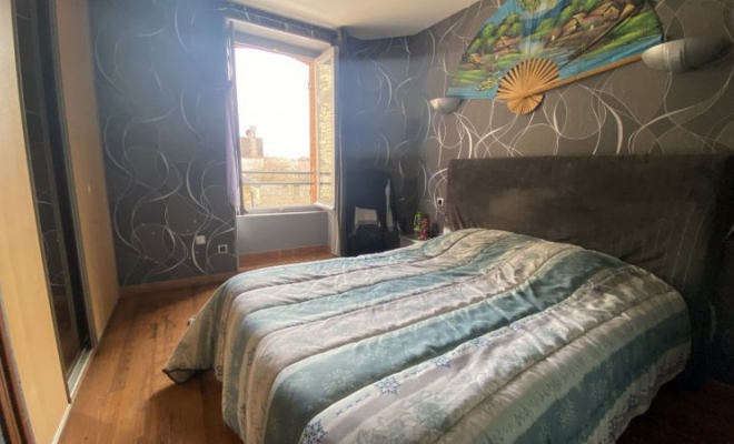 Maison spacieuse à Fleurey-Sur-Ouche, 5 chambres, beau jardin avec piscine, sous-sol, garage et caves, Dijon, ARYA Immobilier