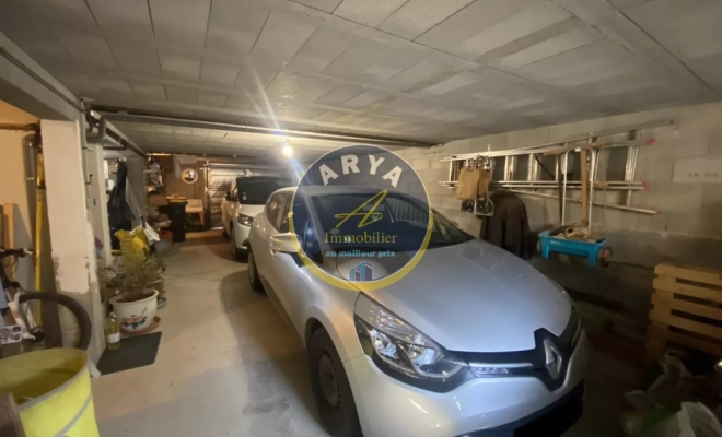 Maison avec belle vue à Gergueil, 4 chambres, grand terrain et sous-sol complet, ARYA Immobilier, estimation gratuite sous 48 h