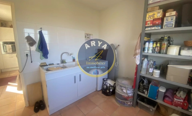 Maison avec belle vue à Gergueil, 4 chambres, grand terrain et sous-sol complet, ARYA Immobilier, estimation gratuite sous 48 h