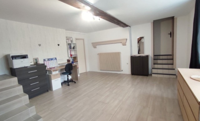 Belle longère en pierre entièrement rénovée, Dijon, ARYA Immobilier