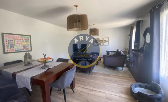 Belle maison de plain-pied, rénovée à neuve, trois chambres, belle vue, sous-sol complet, ARYA Immobilier, estimation gratuite sous 48 h