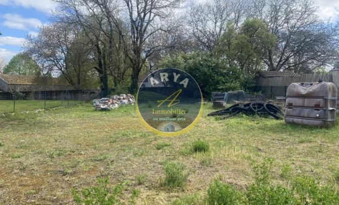 Belle grange en pierre à rénover avec jardin à Darois, ARYA Immobilier, estimation gratuite sous 48 H