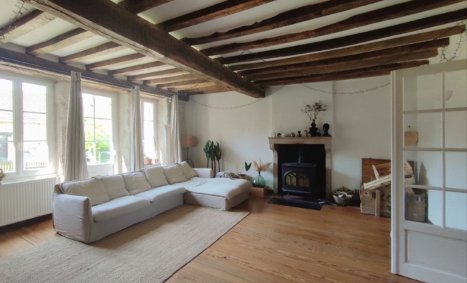 Très jolie maison ancienne bourguignonne, Dijon, ARYA Immobilier