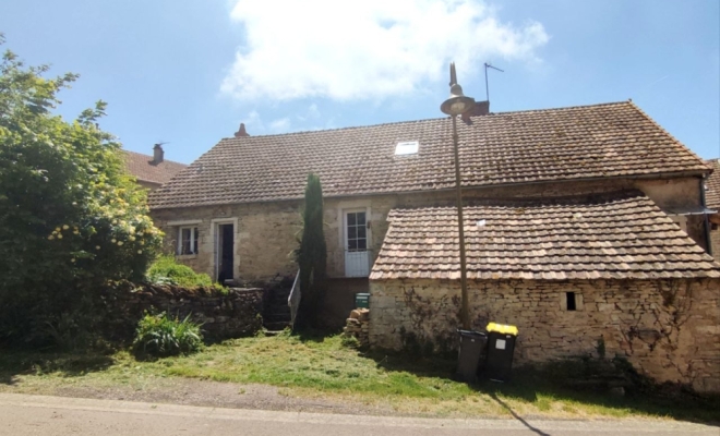 Très jolie maison ancienne bourguignonne, Dijon, ARYA Immobilier