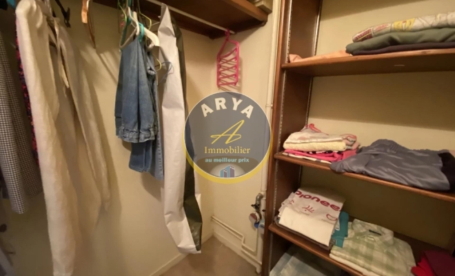 Bel appartement 65 m2 , deux chambres, balcon, cave, garage, ARYA Immobilier, estimation gratuite sous 48 h