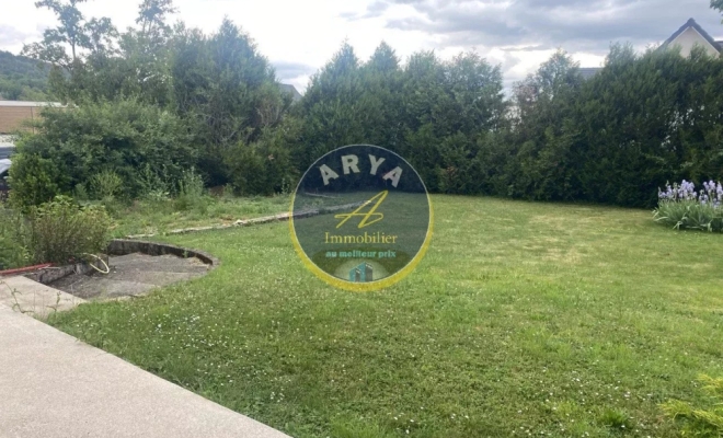 Belle maison de plain-pied, belle terrasse intime, beau terrain clos de 1000 m2, 4 chambres, garage, sous -sol complet, à Fleurey-sur-Ouche, ARYA IMMOBILIER, estimation gratuite sous 48h