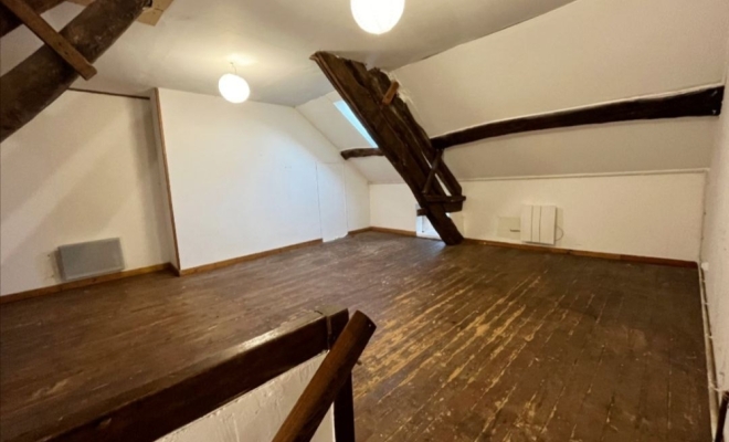 Authentique maison de village à Civry en montagne , Dijon, ARYA Immobilier