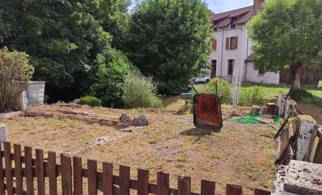 Jolie maison en pierre, Dijon, ARYA Immobilier