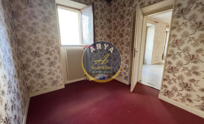 Maison de caractère avec grand terrain, dépendances et vue dégagée – Turcey, ARYA IMMOBILIER, estimation gratuite sous 48 h