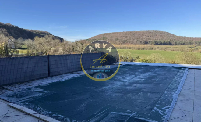 Maison lumineuse avec vue panoramique à URCY, ARYA immobilier estimation gratuite sous 48h