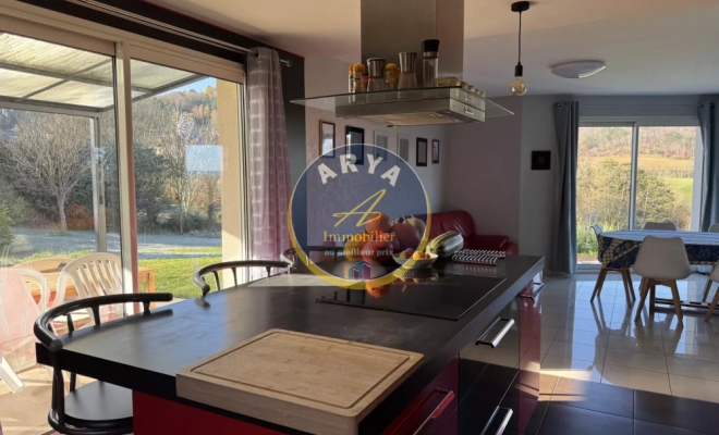 Maison lumineuse avec vue panoramique à URCY, ARYA immobilier estimation gratuite sous 48h