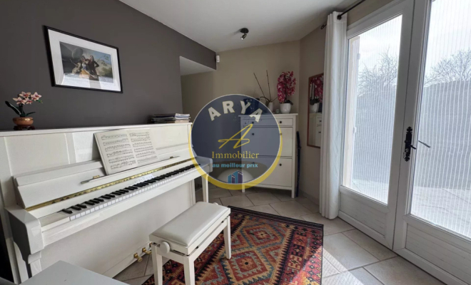 Maison en pierre de caractère avec jardin et garage Mâlain - Proche DIJON, Dijon, ARYA Immobilier