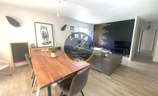 Belle maison de plain-pied sur sous-sol complet, grande véranda, belle vue sans vis-à-vis, Saint-Victor- Sur-Ouche