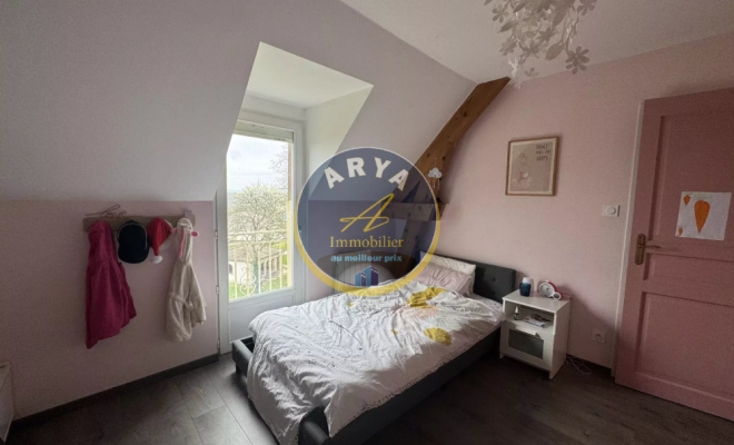 Maison familiale 5 chambres – Vue dégagée – Véranda – Sous-sol complet – Terrain 1782 m² – Gergueil, Dijon, ARYA Immobilier