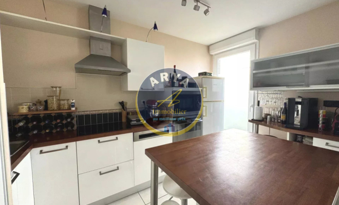 T1 bis avec jardin privatif, terrasse, parking et cave – Résidence récente (2011), Dijon, ARYA Immobilier