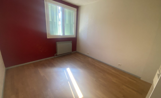 Quartier Parc Chevreul – Grand T2 lumineux de 50 m² avec cave et parking privatif, ARYA Immobilier, estimation gratuite sous 48h 