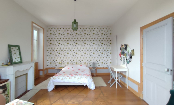 Belle demeure en pierre avec grand terrain , Dijon, ARYA Immobilier