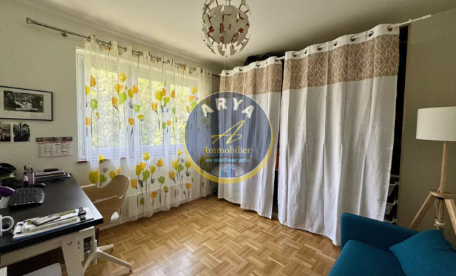 Maison de plain-pied avec jardin et sous-sol complet – Fontaine-lès-Dijon – Proche Dijon centre, ARYA Immobilier, estimation gratuite sous 48h
