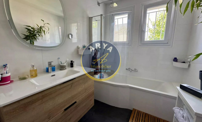 Maison de plain-pied avec jardin et sous-sol complet – Fontaine-lès-Dijon – Proche Dijon centre, ARYA Immobilier, estimation gratuite sous 48h