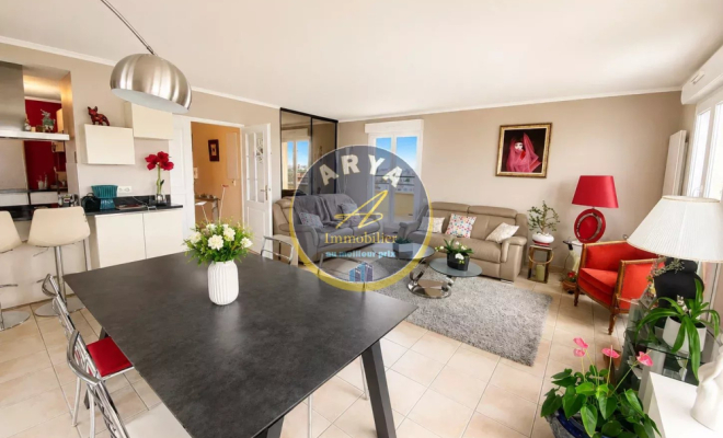 Superbe appartement lumineux avec terrasse vue panoramique – Dernier étage avec ascenseur, grand garage double, trois chambres, Dijon Toison d'Or, ARYA IMMOBILIER, Estimation sous 48h