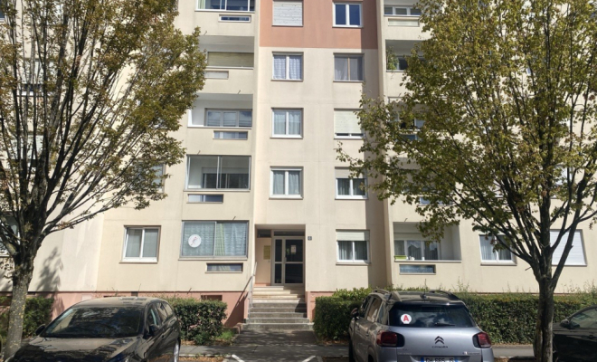 T4/T5 lumineux avec garage et cave – Idéalement situé proche Toison d'Or, ARYA Immobilier, Estimation gratuite sous 48h
