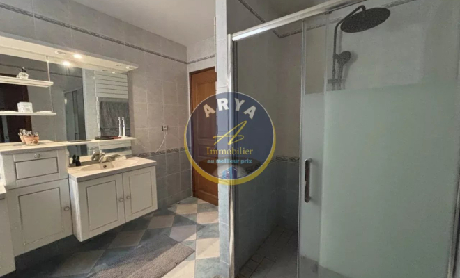 Belle demeure bourguignonne de 250 m² – Pieds des vignes, secteur Nuits-Saint-Georges, ARYA Immobilier, estimation gratuite sous 48h