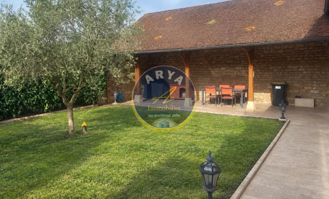Belle demeure bourguignonne de 250 m² – Pieds des vignes, secteur Nuits-Saint-Georges, ARYA Immobilier, estimation gratuite sous 48h
