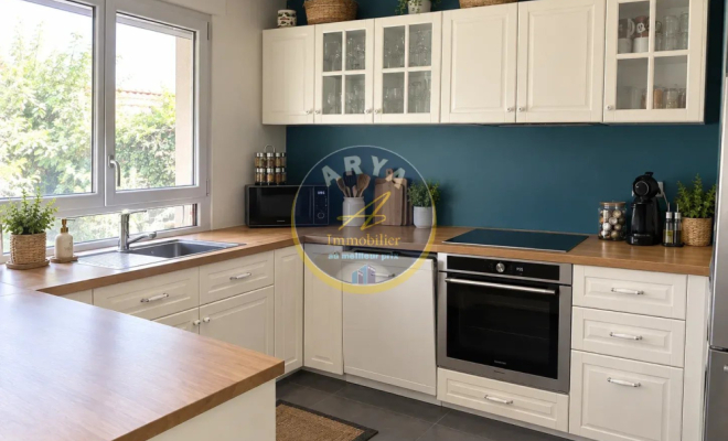 Belle maison avec quatre chambres sur un beau terrain au calme sans vis-à-vis, ARYA Immobilier, Estimation gratuite sous 48h