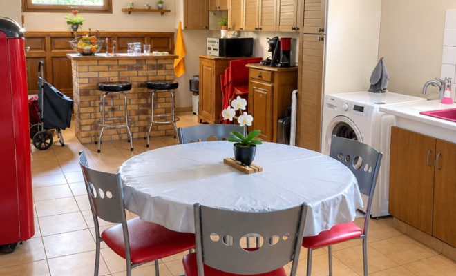 Belle maison de plain-pied  avec trois chambres, grande terrasse sans vis à vis, avec piscine et sous-sol complet, Fleurey-sur-Ouche, ARYA Immobilier, estimation gratuite sous 48h